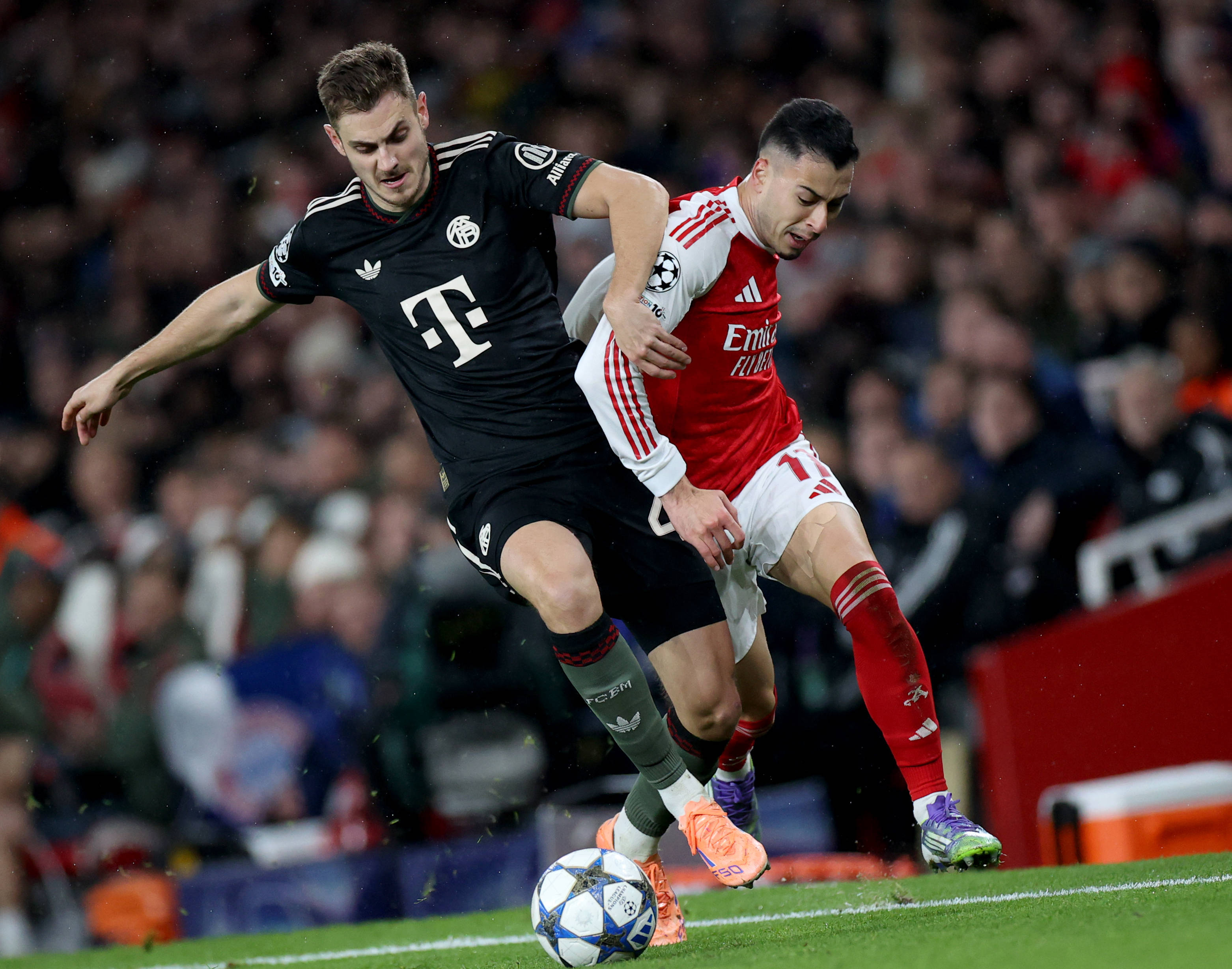 苏亚雷斯因踢人事后被美职联禁赛一场，迈阿密国际发声明表态