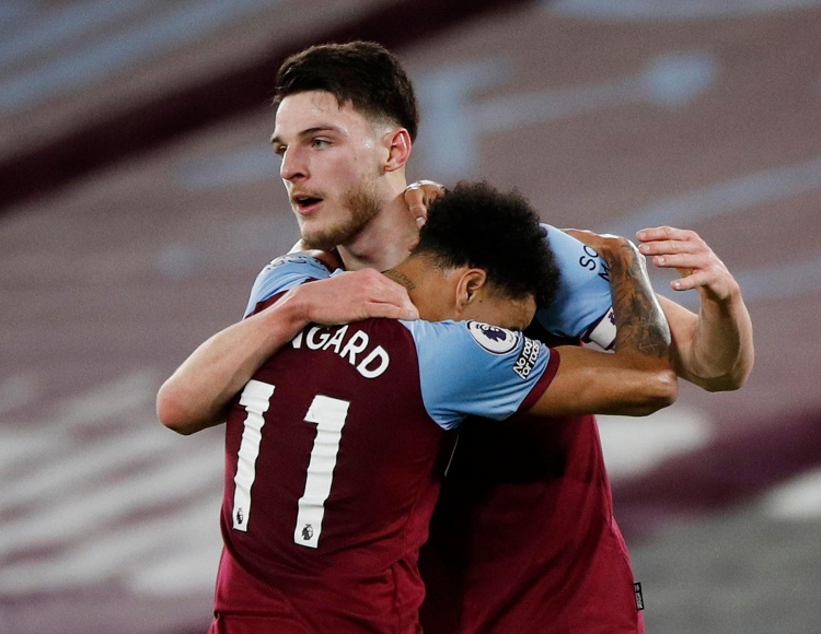 雷霆＆勇士合计狂轰33记三分，三分命中率均超4成